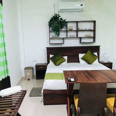Cinnamon Airport Residencies Katunayaka Екстериор снимка