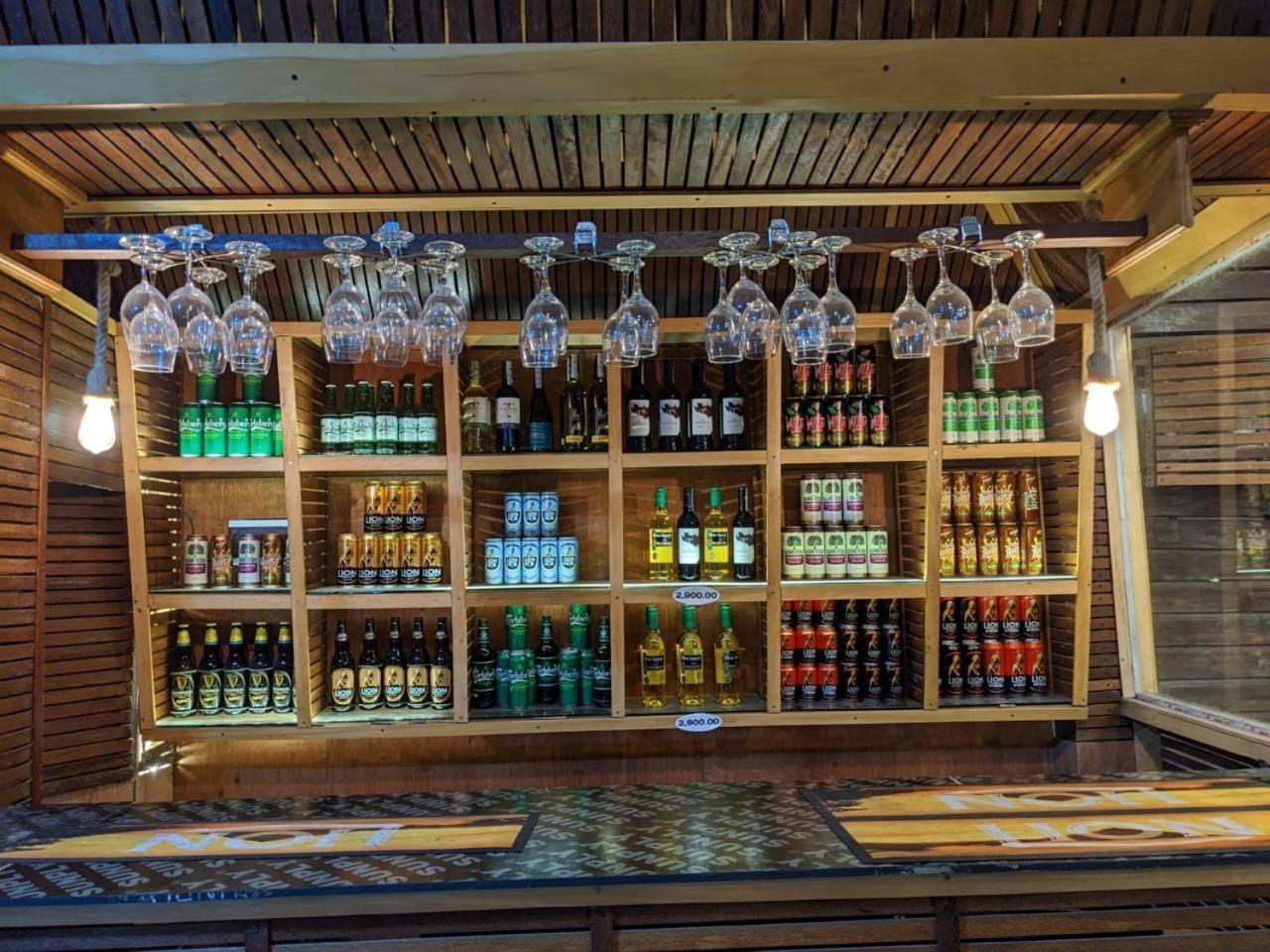 Cinnamon Airport Residencies Katunayaka Екстериор снимка