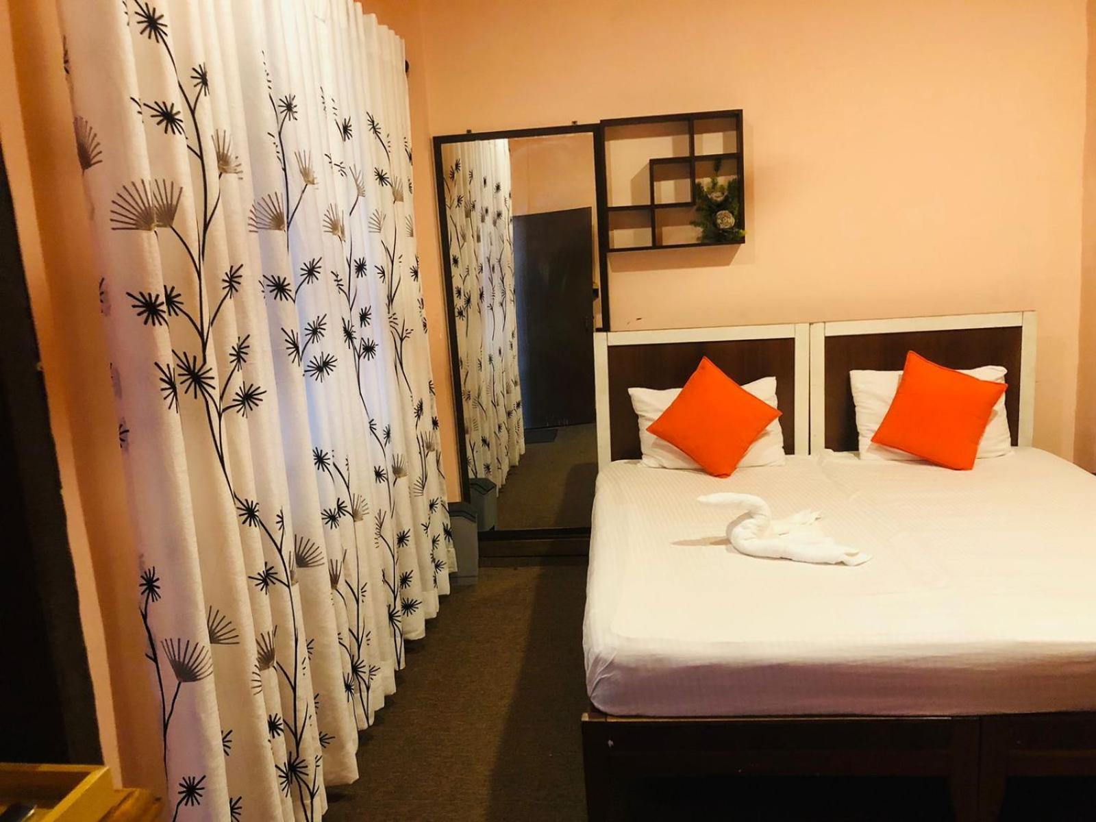 Cinnamon Airport Residencies Katunayaka Екстериор снимка