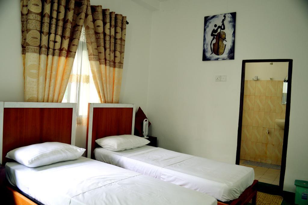 Cinnamon Airport Residencies Katunayaka Екстериор снимка